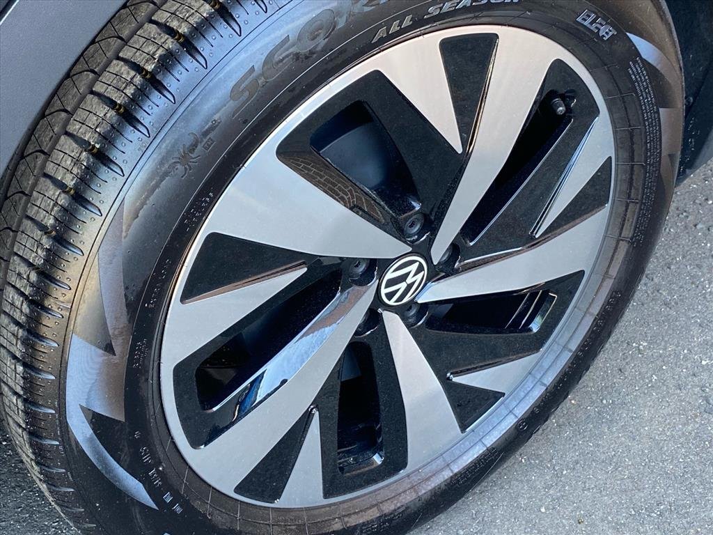 New 2026 Black Volkswagen Pro image 13