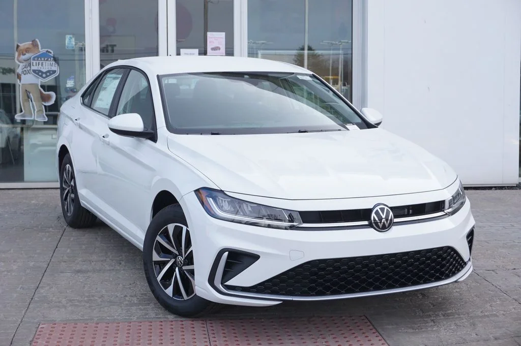 New 2026 White Volkswagen 1.5T S image 4