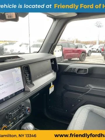 2025 Ford Bronco 4-Door Base - Photo 24