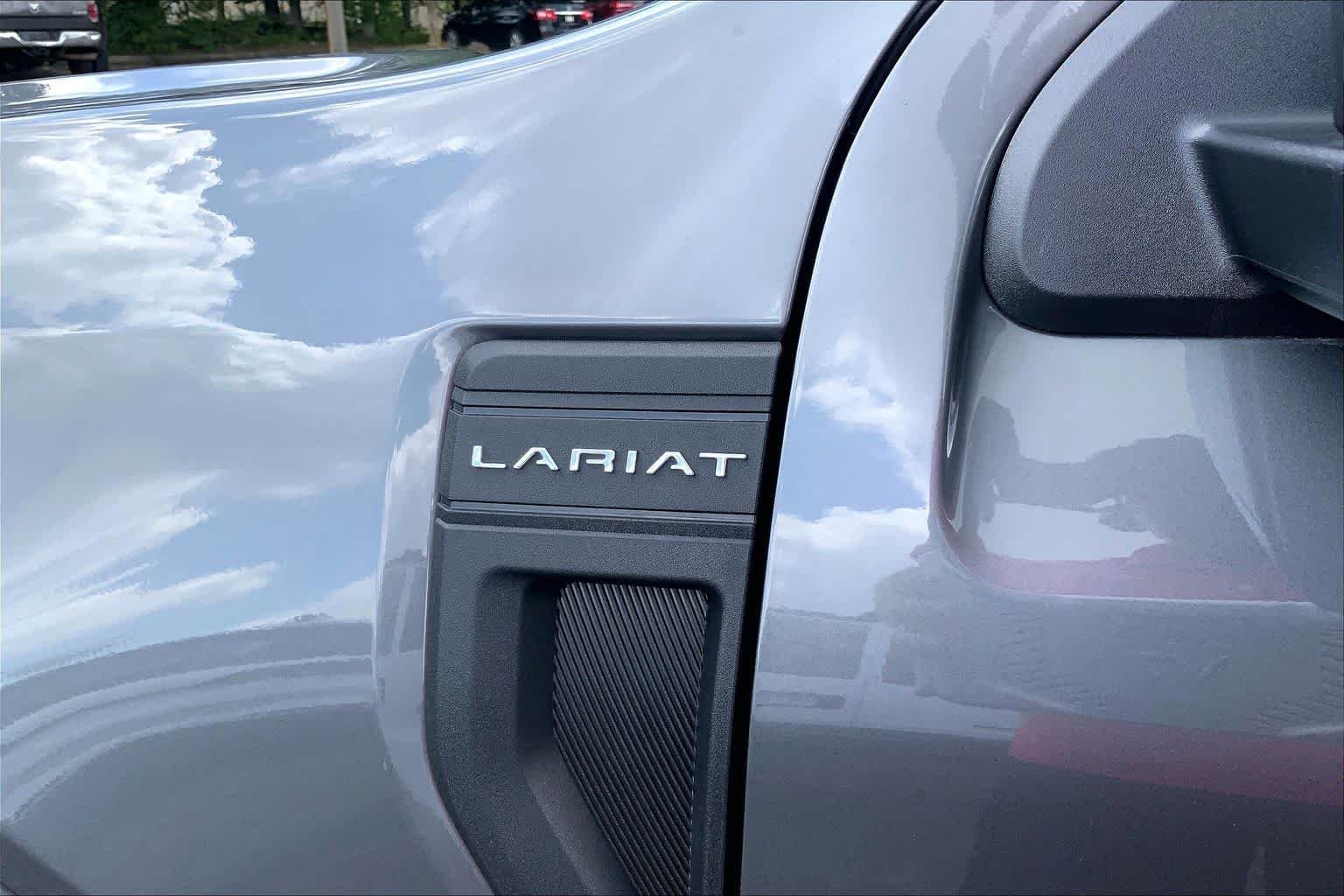 New 2026 Carbonized Gray Metallic Ford Lariat® image 15
