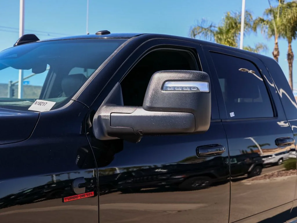 New 2026 Diamond Black Crystal Pearl-Coat Exterior Paint RAM Laramie Night Edition Mega Cab image 35