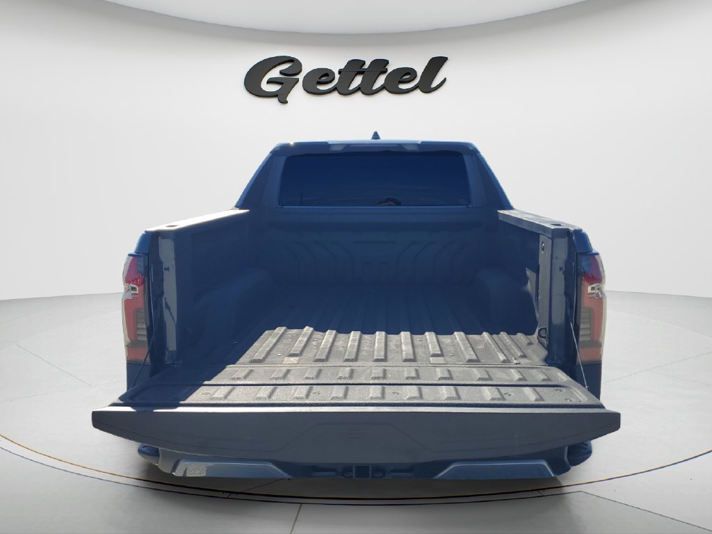 Used 2026 Blue Smoke Metallic Chevrolet LT - Standard Range image 18