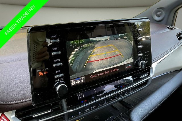 Used 2022 Gray Toyota Platinum image 16