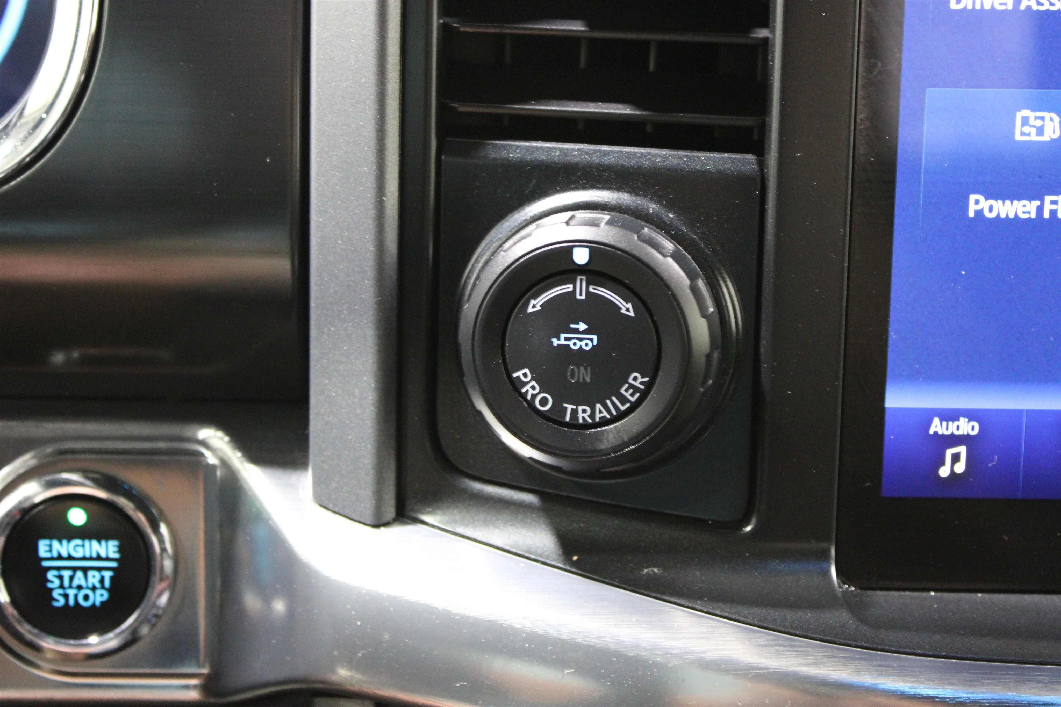 2023 Ford F-150 Lariat - Photo 28