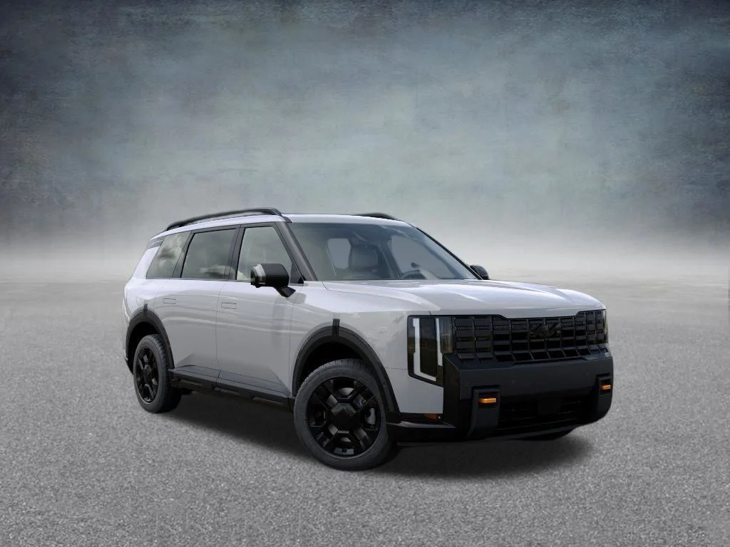 New 2027 Wolf Gray Kia X-PRO SX image 8
