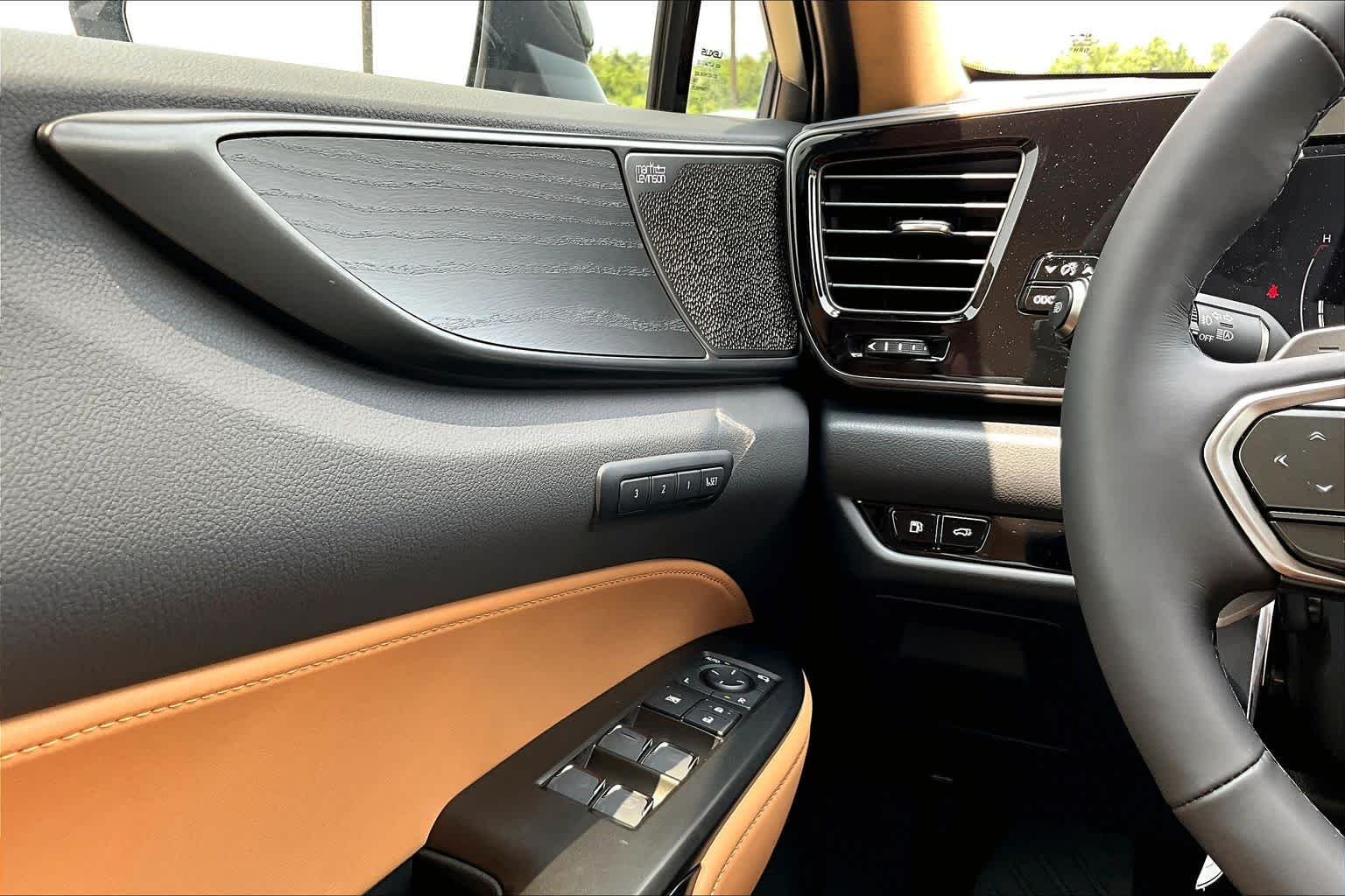New 2026 Nori Green Pearl Lexus LUXURY AWD image 20