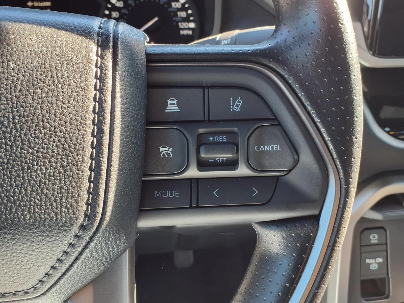 2026 Toyota Tundra SR5 - Photo 12