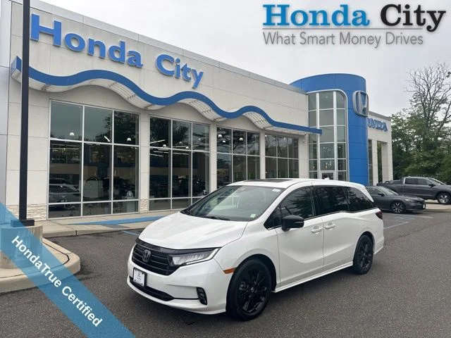 2023 Honda Odyssey SPORT's photo