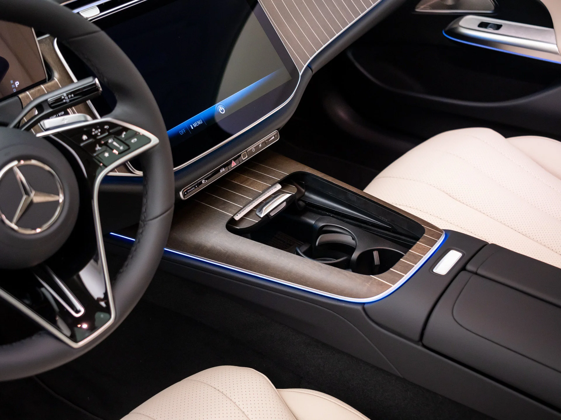 New 2027 Silver Mercedes-Benz E 350 image 12