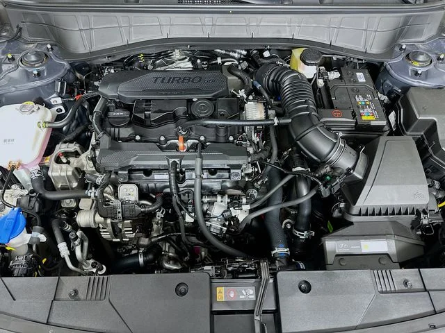 New 2026 Hyundai KONA SEL Premium