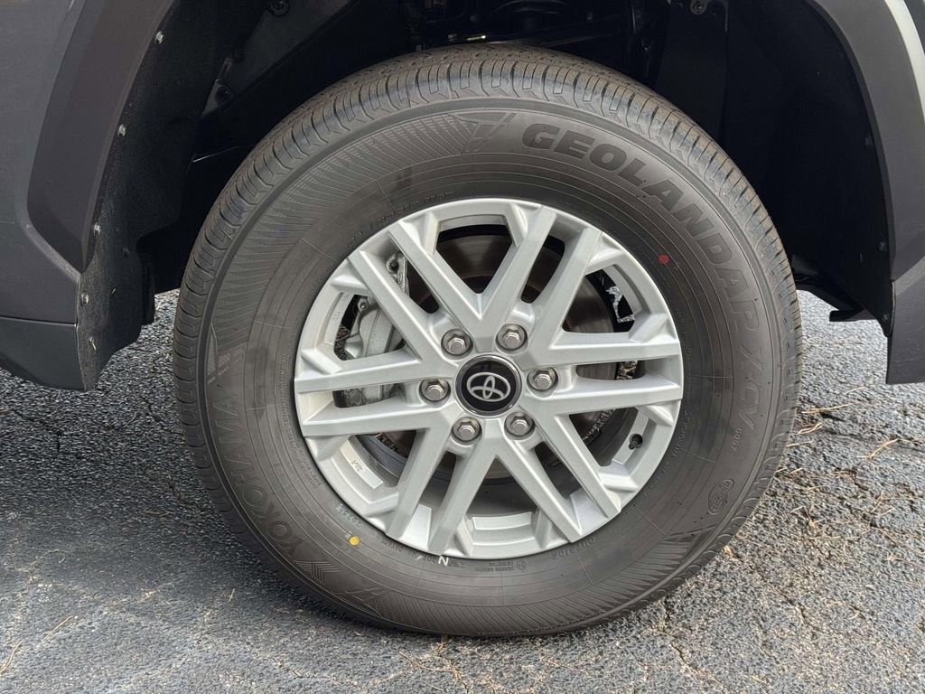 2026 Toyota Tundra SR5 - Photo 24