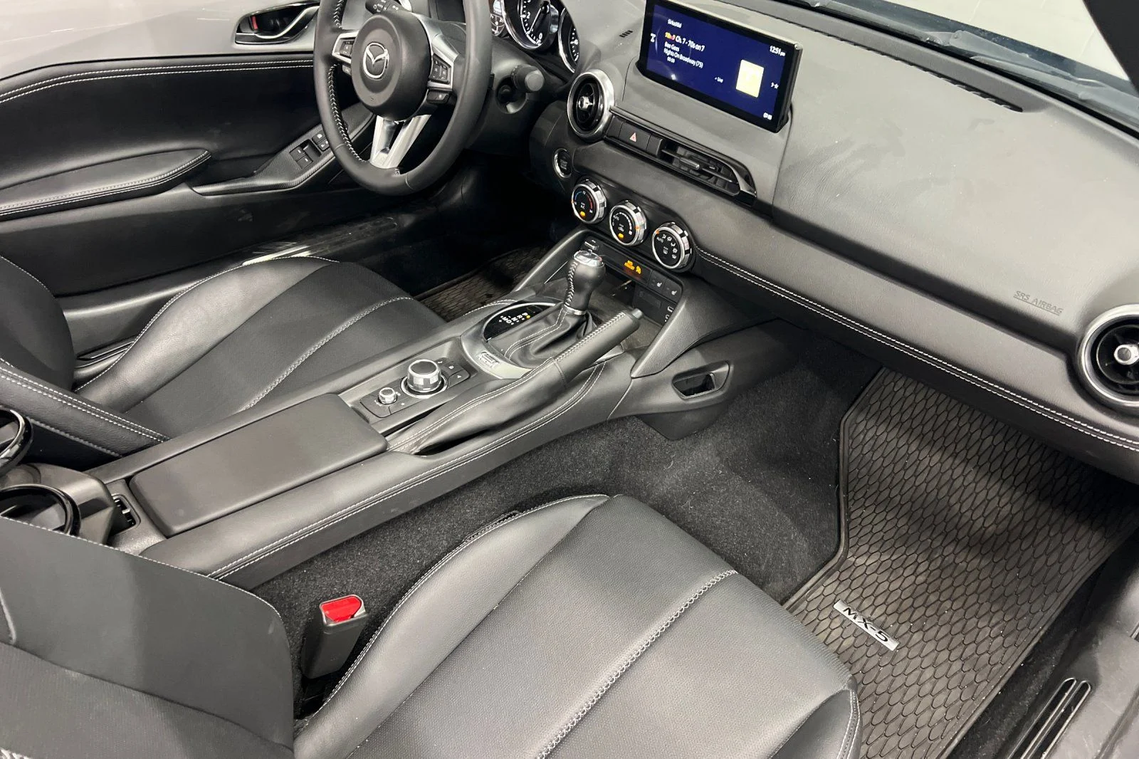 2024 Mazda MX-5 Miata RF Grand Touring - Photo 12