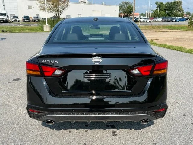New 2026 Super Black Nissan 2.5 SV image 6