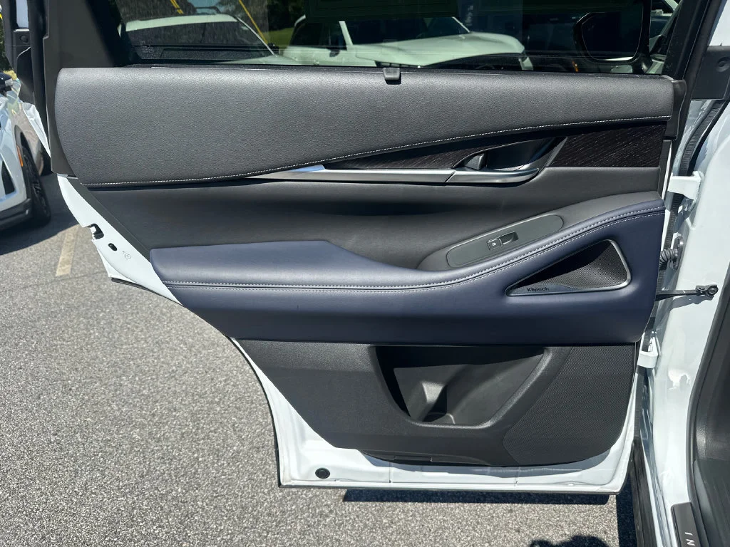 Certified Used 2026 White INFINITI SPORT image 18