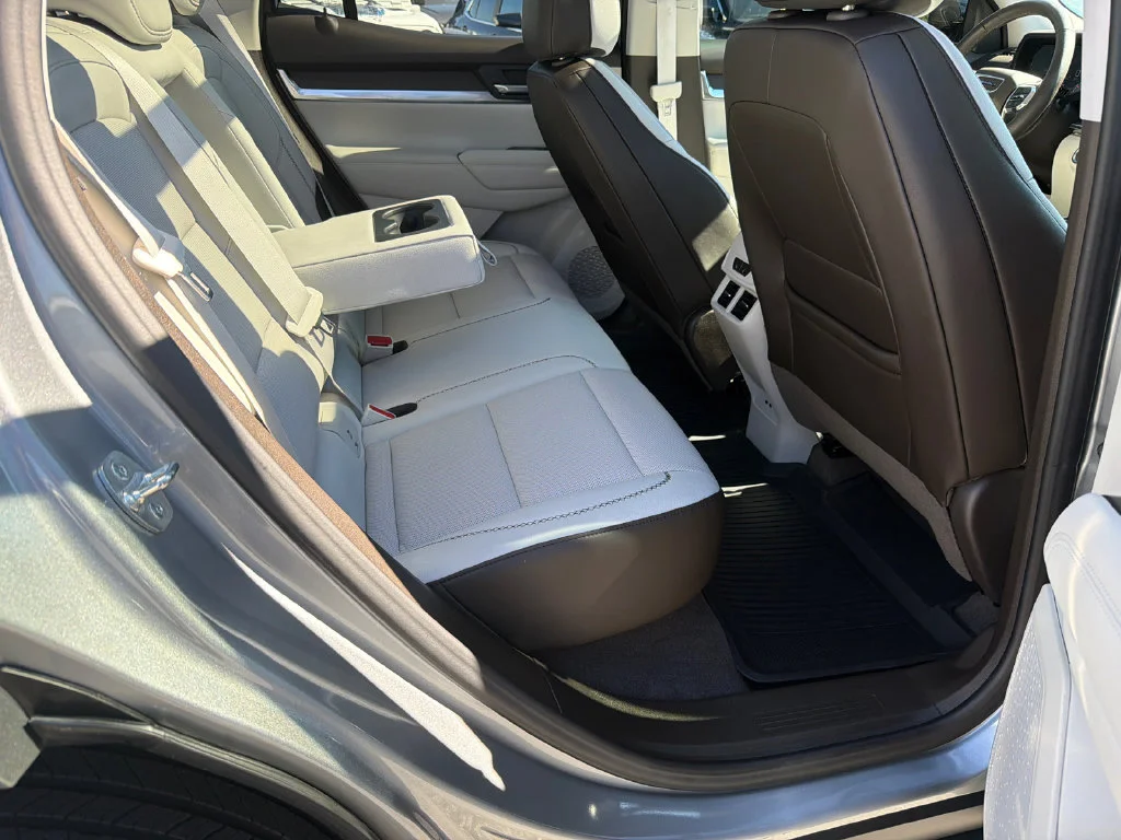 Used 2026 Silver GMC Denali image 15