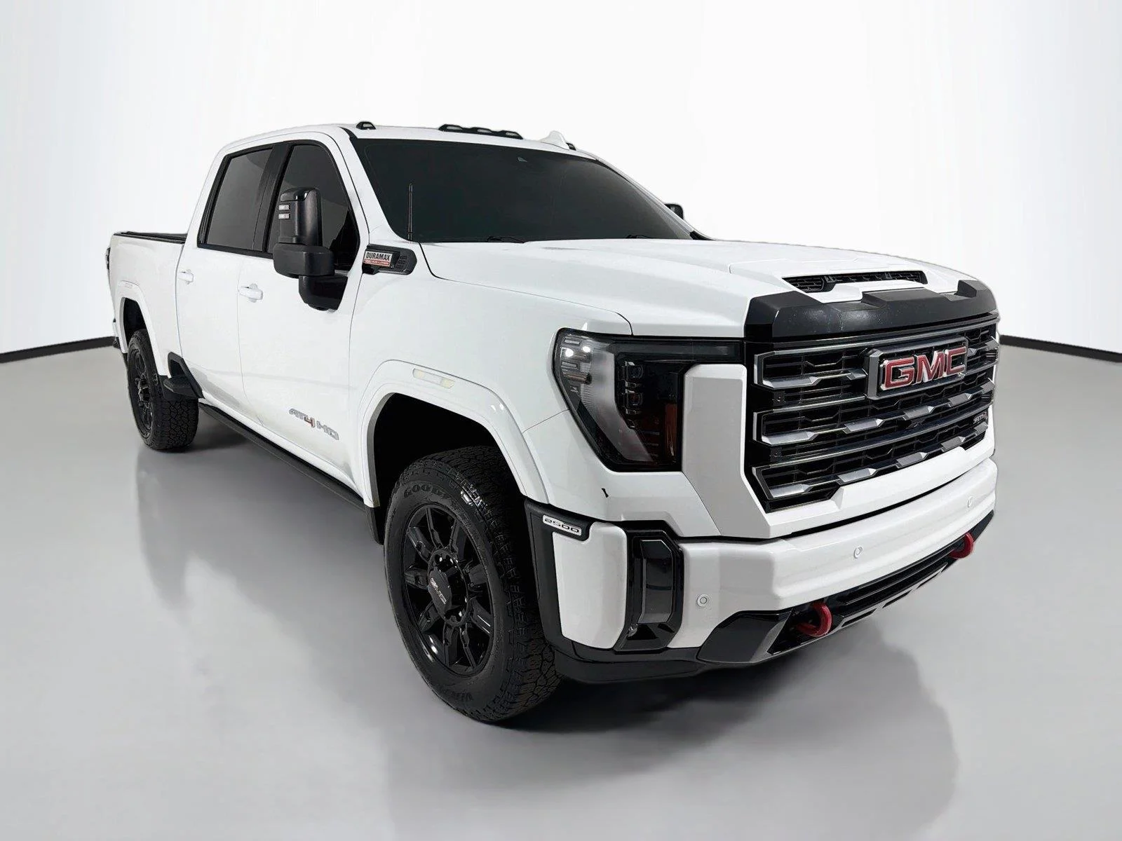 Used 2024 Summit White GMC AT4 image 31
