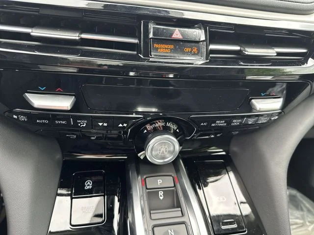 New 2026 Majestic Black Pearl Acura Technology Package image 20