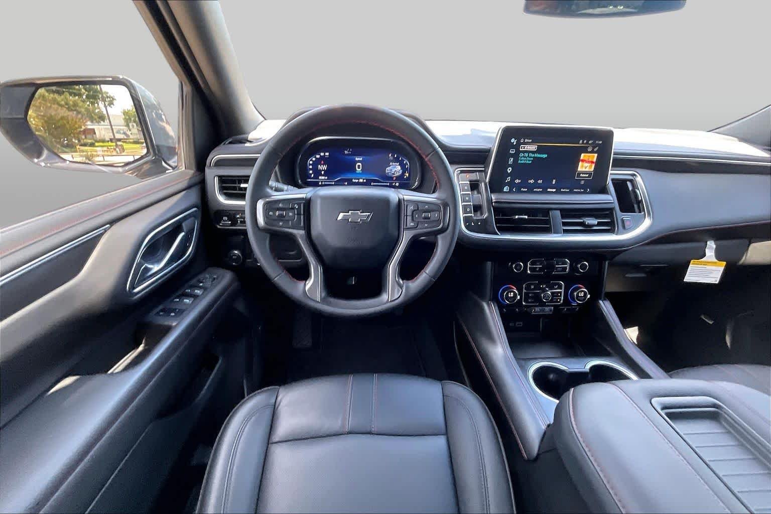2024 Chevrolet Suburban RST - Photo 6