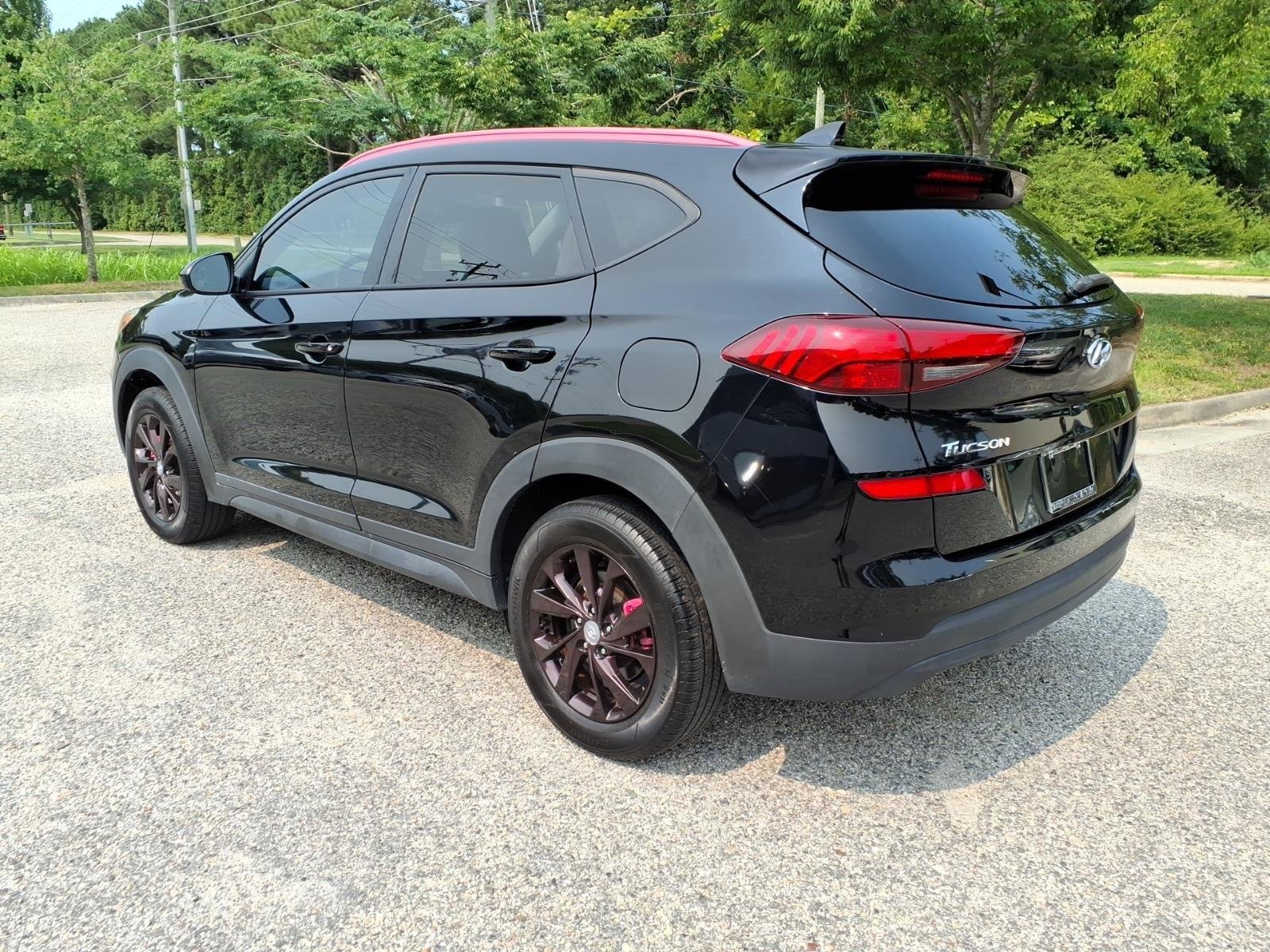Used 2020 Black Noir Pearl Hyundai Value image 8