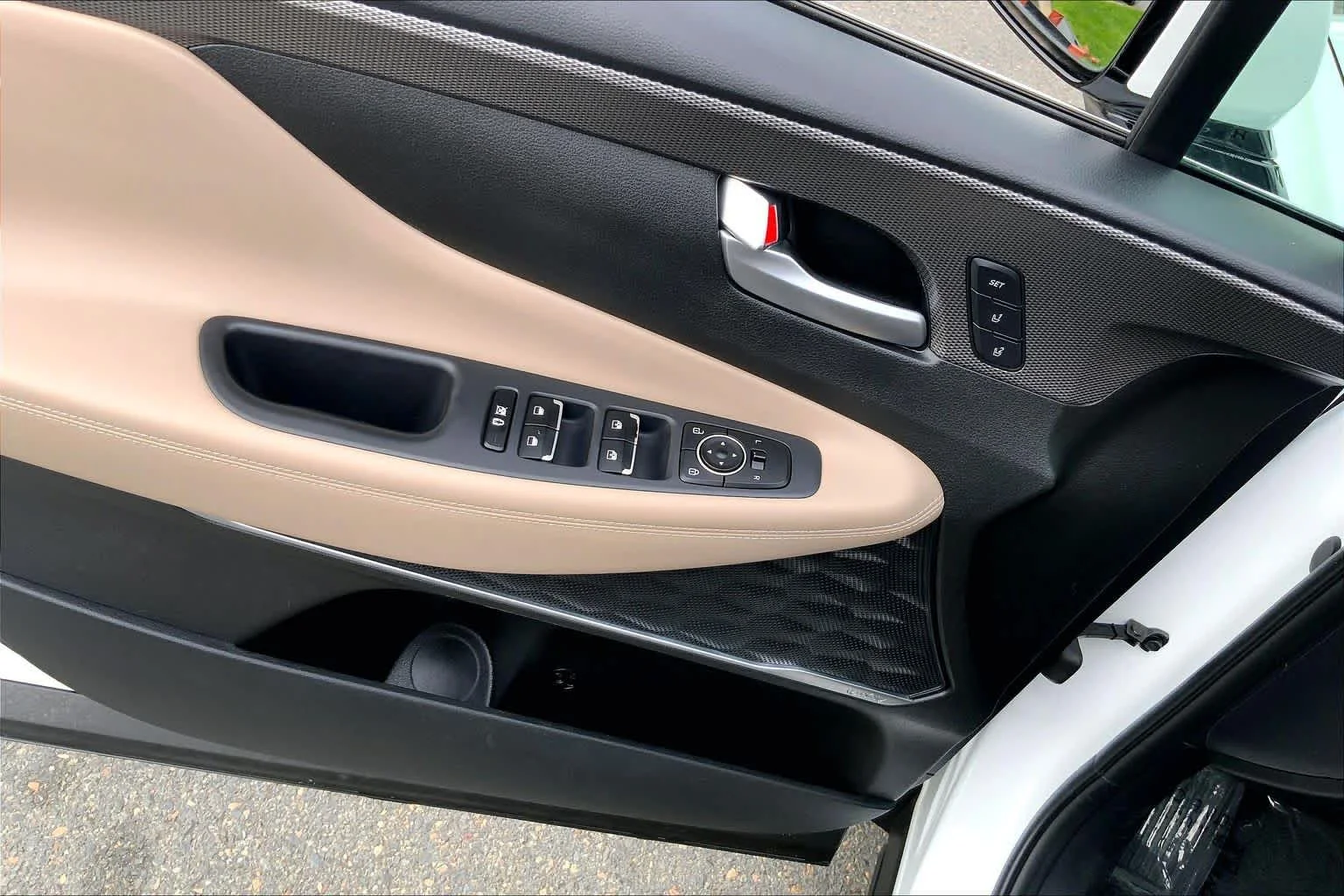 Used 2019 Quartz White Hyundai Ultimate image 36