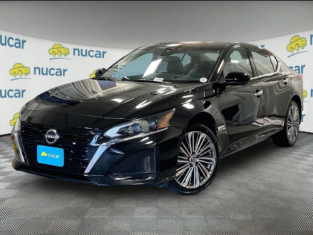 Certified Used 2024 Black Nissan 2.5 SL image 3