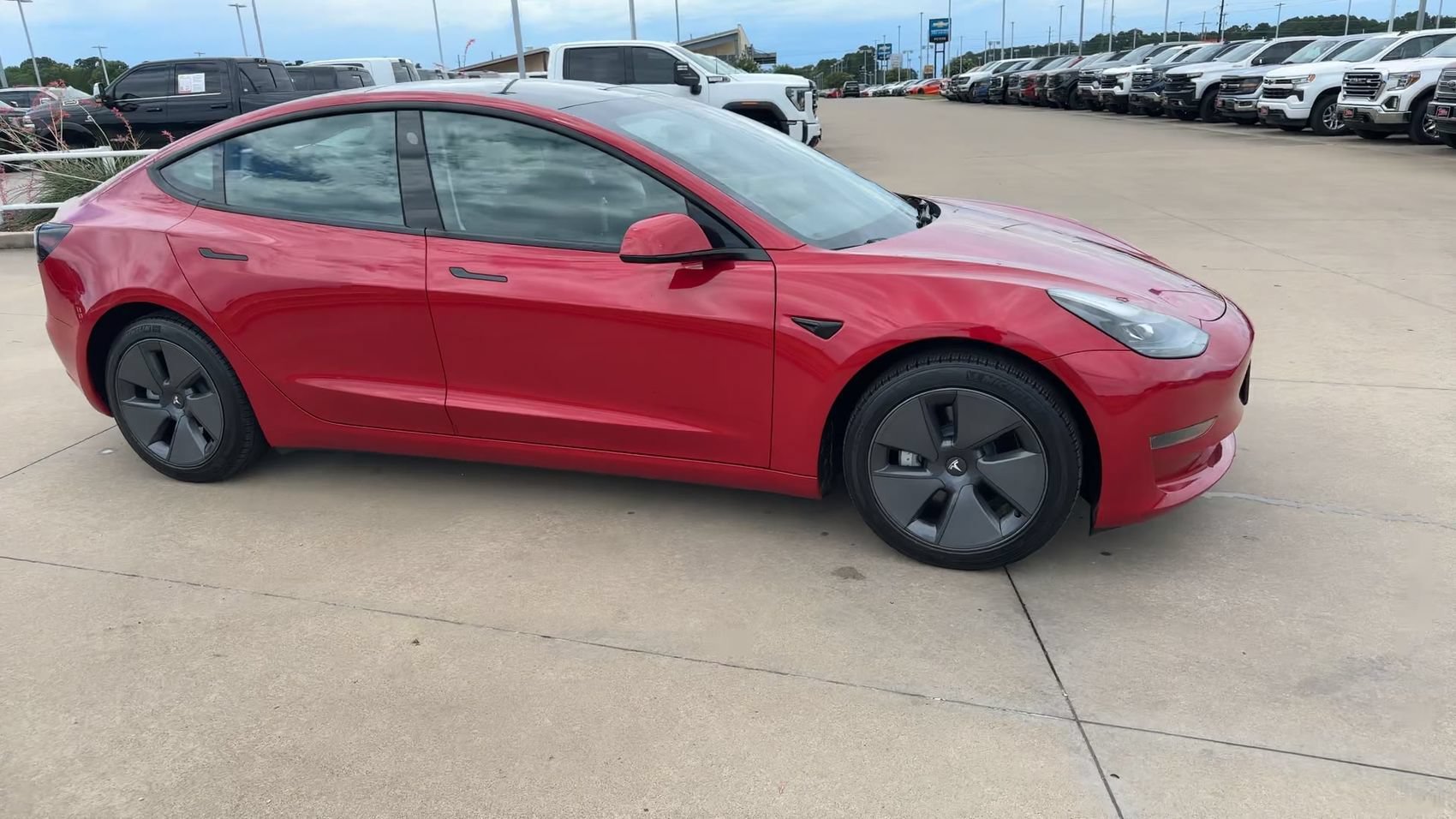 Used 2023 Tesla Model 3 Base with VIN 5YJ3E1EAXPF562263 for sale in Longview, TX