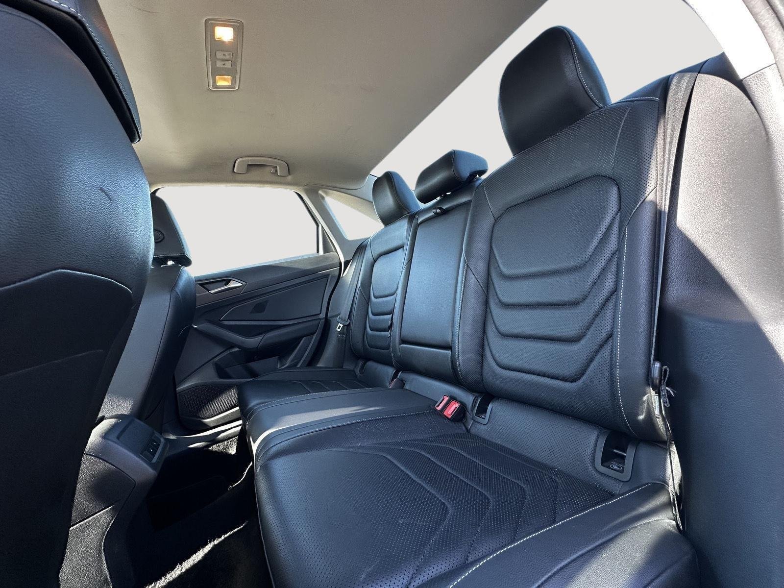 2021 Volkswagen Jetta SEL Premium - Photo 25