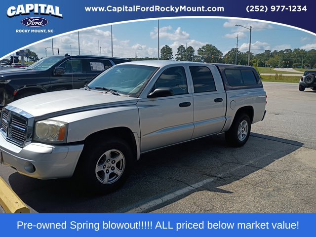 Used 2006 Silver Dodge SLT image 1
