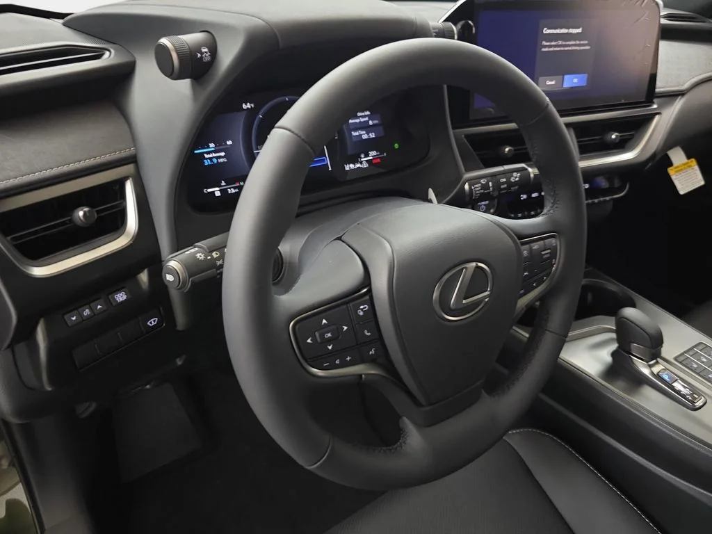 New 2026 Green Lexus  image 16