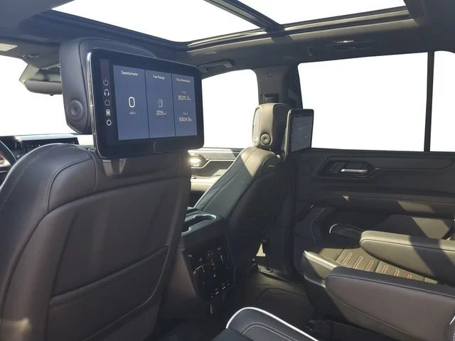 Used 2026 Sterling Metallic GMC AT4 Ultimate image 29