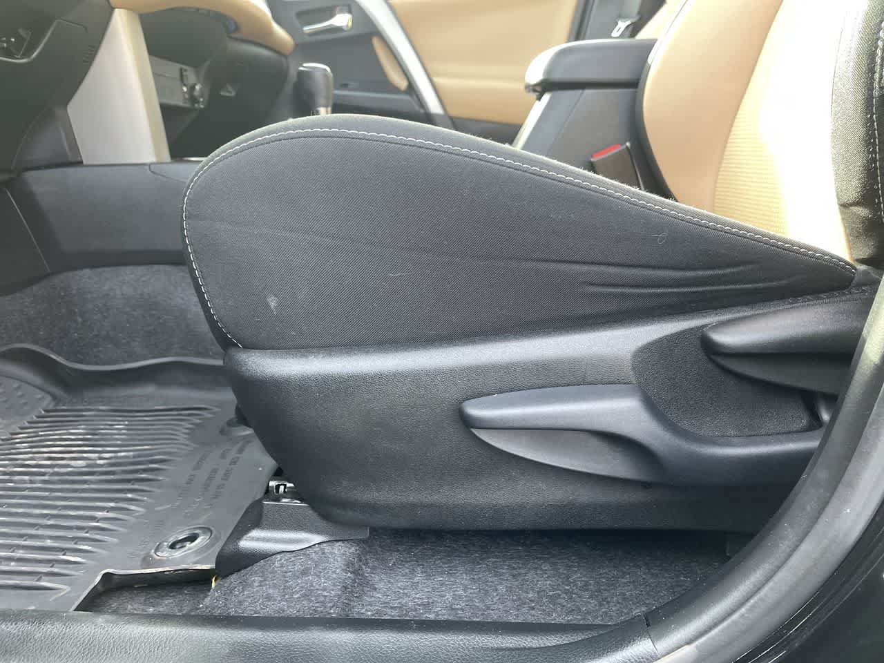 Used 2017 Black Toyota XLE image 15