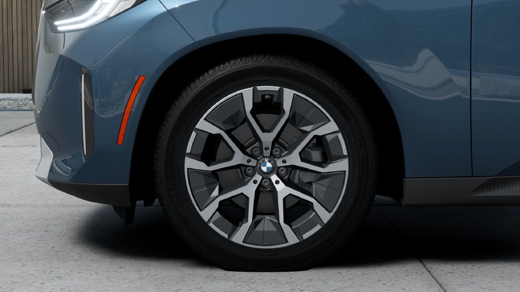 New 2026 Arctic Race Blue metallic BMW 30 xDrive image 32