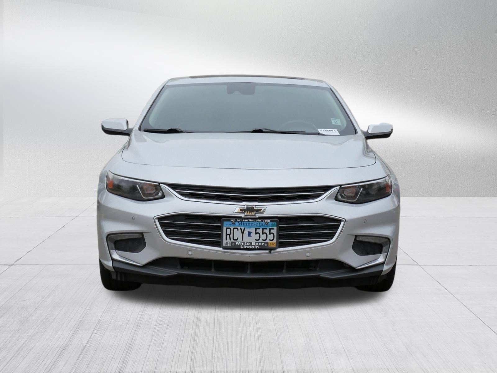 Used 2017 Chevrolet Malibu 1LT with VIN 1G1ZE5ST8HF231694 for sale in Golden Valley, MN