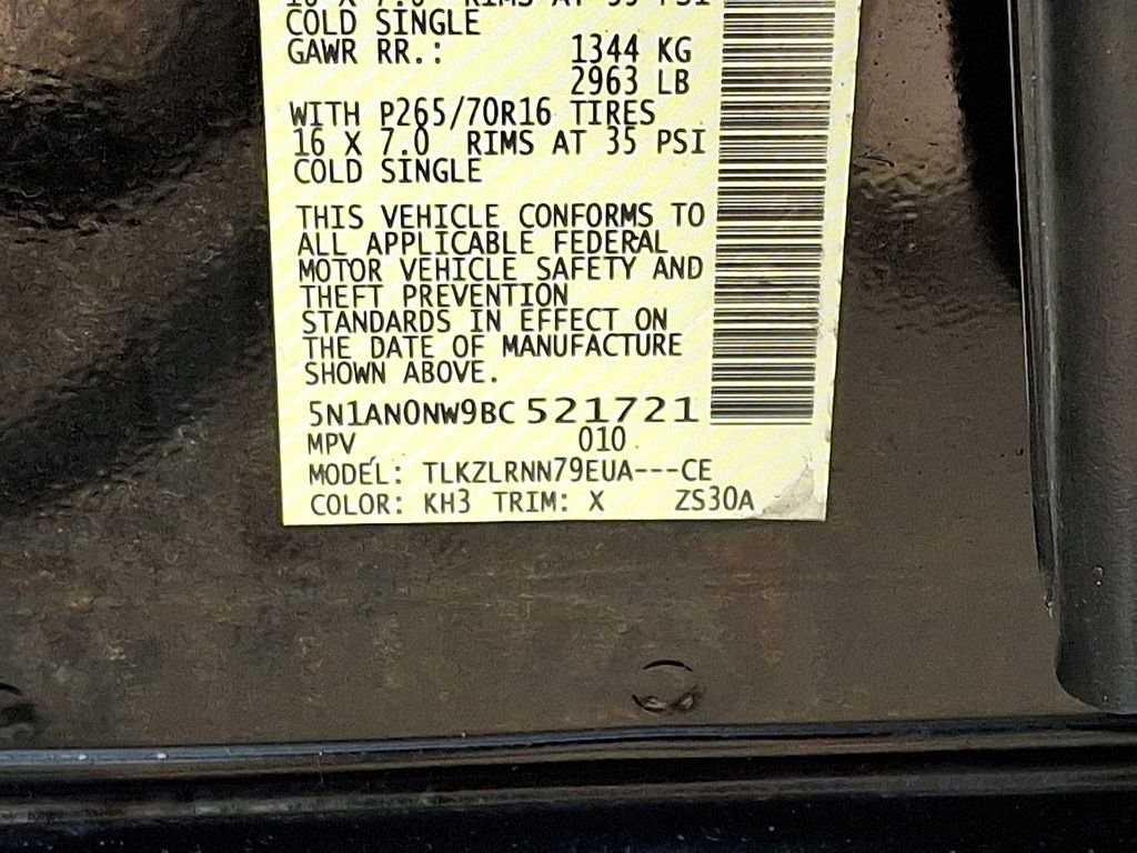 Used 2011 Black Nissan S image 27