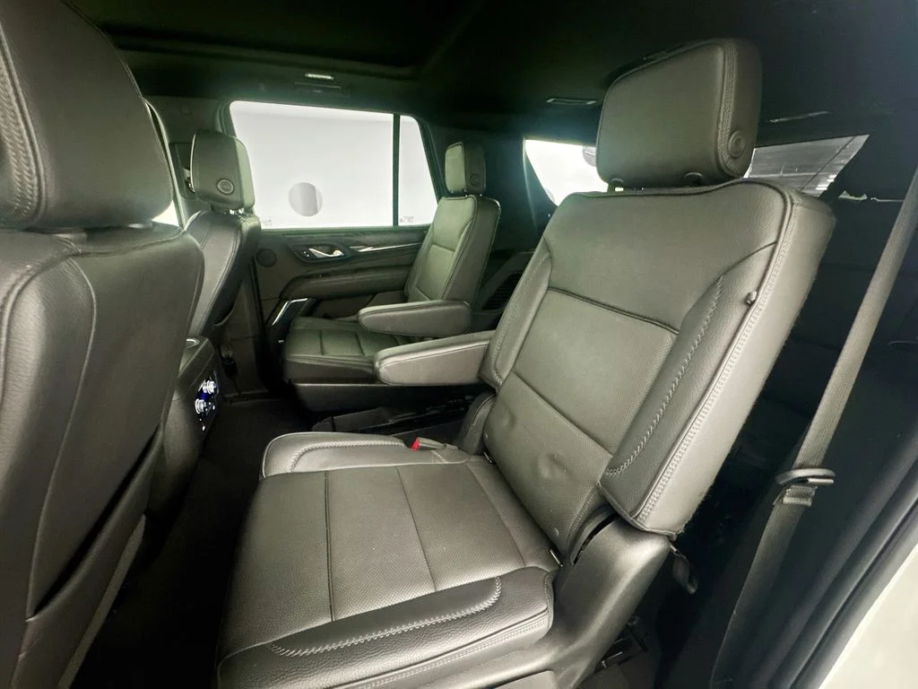 Used 2023 White GMC Denali image 24