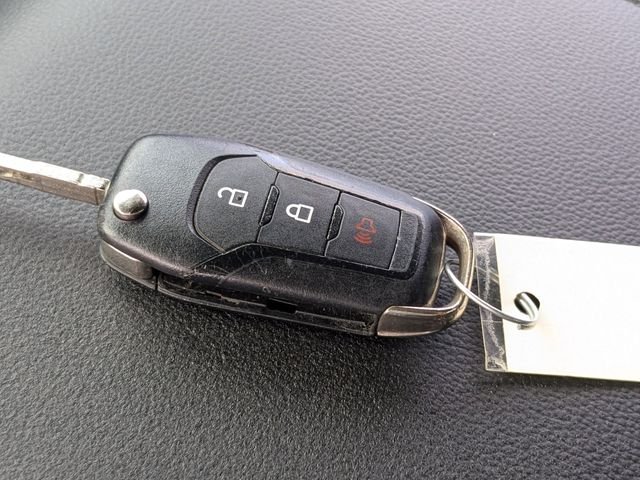 Used 2022 Oxford White Ford Tremor image 26