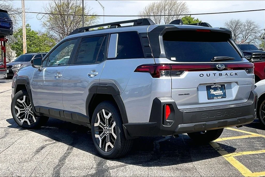 New 2026 ICE SILVER METALLIC Subaru Touring XT image 3