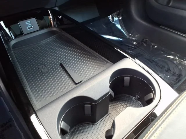 Used 2023 White Ford GT image 23