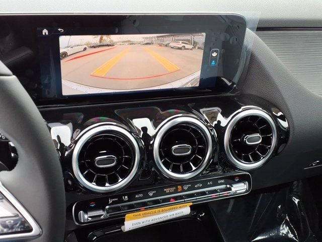 New 2026 White Mercedes-Benz GLA 250 image 6