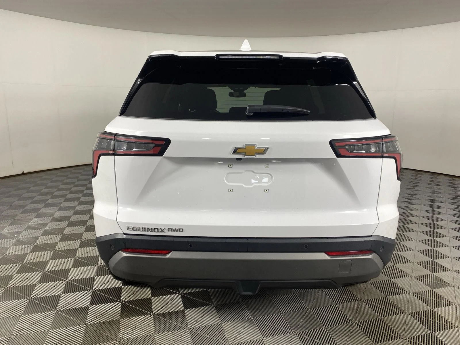 Used 2026 Summit White Chevrolet AWD LT image 6