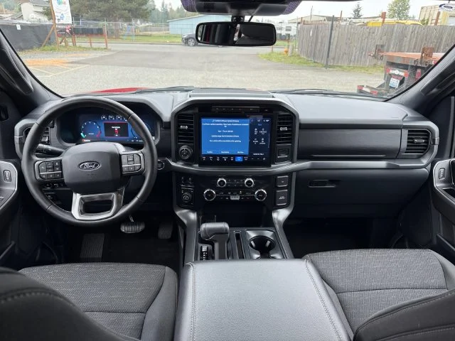 Used 2024 Red Ford XLT image 15