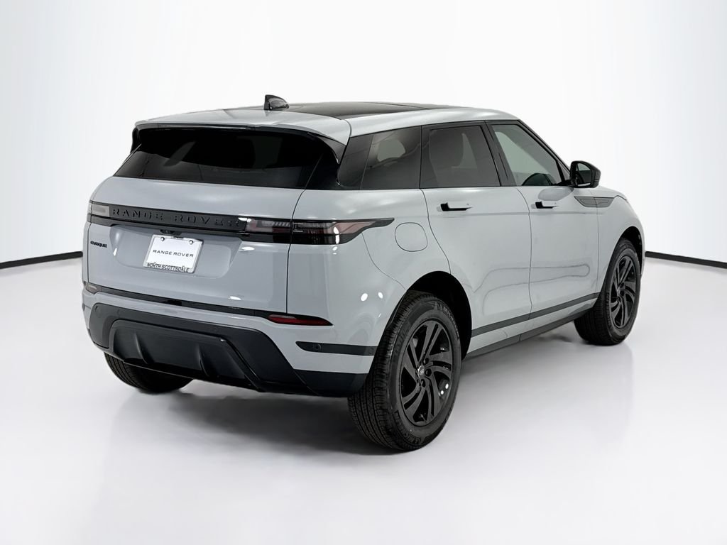 New 2026 Arroios Grey Metallic Land Rover S image 5