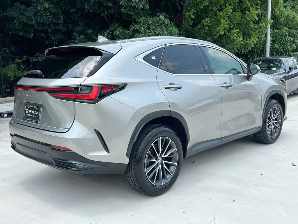 Certified Used 2025 ATOMIC SILVER Lexus 250 Premium image 7