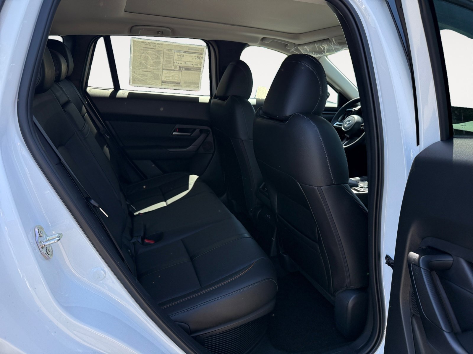 New 2026 Wind Chill Pearl Mazda Premium image 18