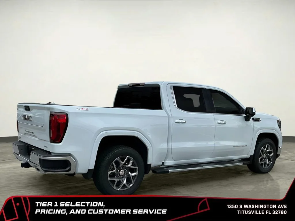 2026 GMC Sierra 1500 SLT - Photo 9