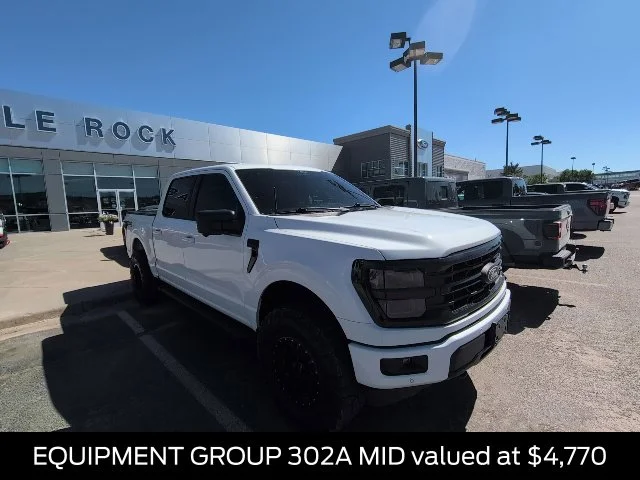 Used 2024 White Ford XLT image 3