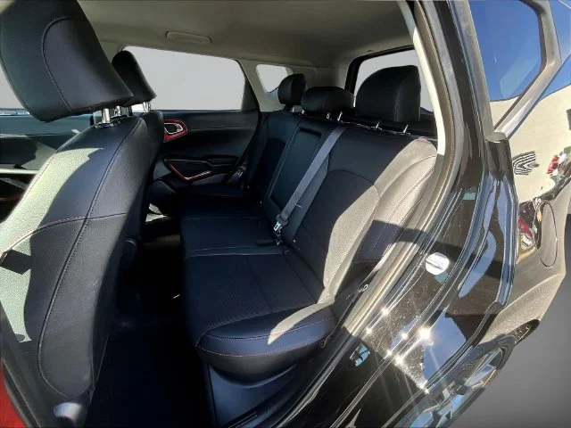Used 2022 Black Kia Turbo image 27