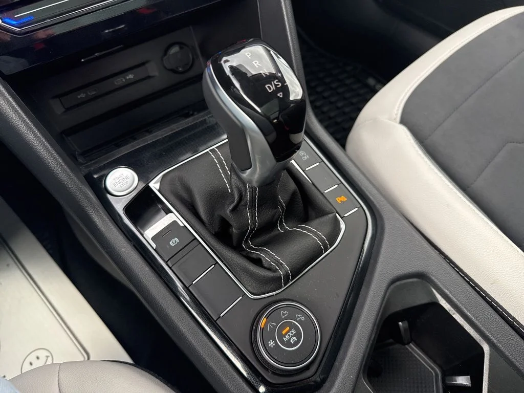 2025 Volkswagen Taos SE - Photo 49