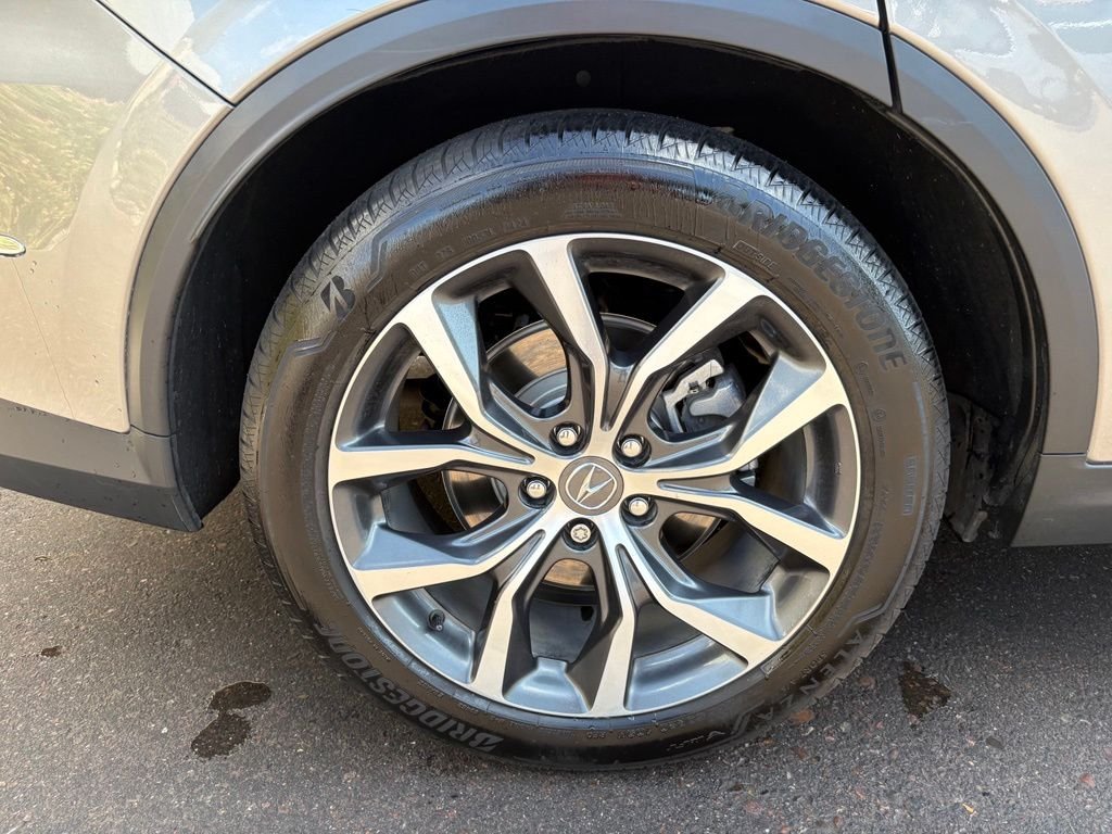 Used 2022 Gray Acura Technology image 5