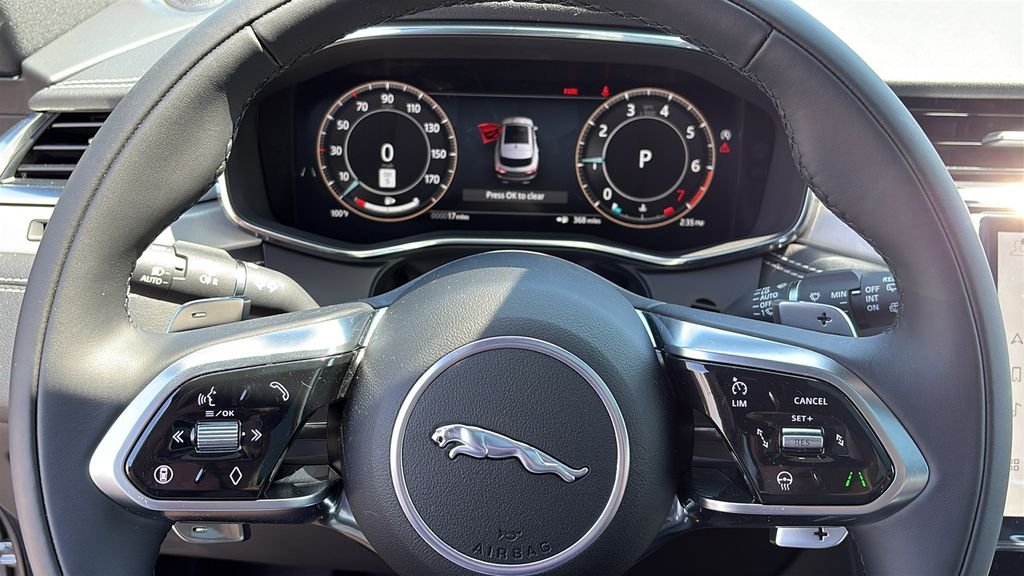 New 2026 Eiger Grey Jaguar P250 R-Dynamic S image 12
